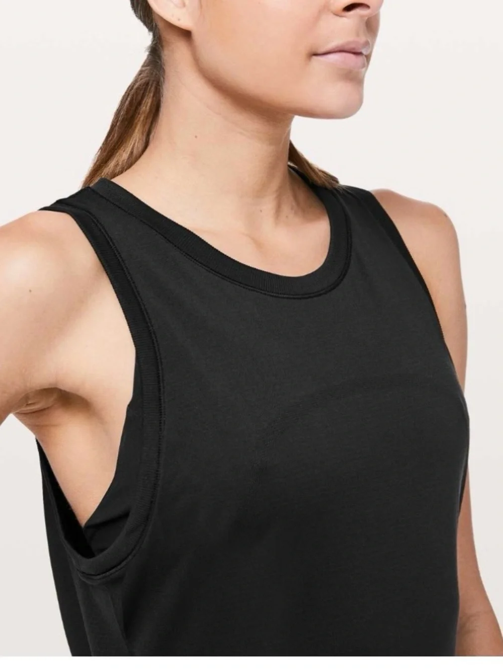 Lululemon Swiftly Breeze Tank Top Black Large 12 Running Training Workout